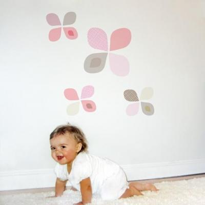 Trendy Peas Petal Fabric Wall Decal